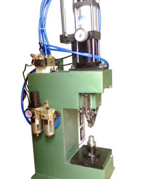 鉚接機(jī)壓力多少合適？按照物體厚度決定！